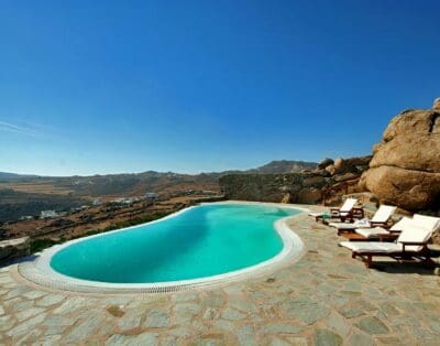 Rent Villa Shadow Ginger Mykonos