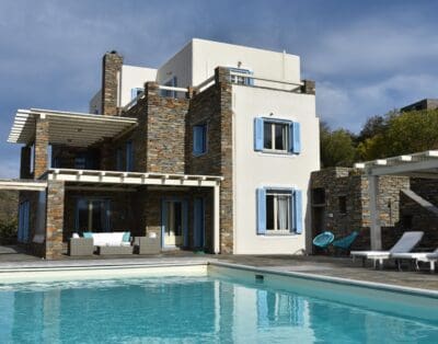 Rent Villa Smoky Laurel Greece