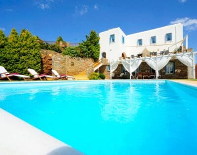 Rent Villa TRUE Sycamore Greece
