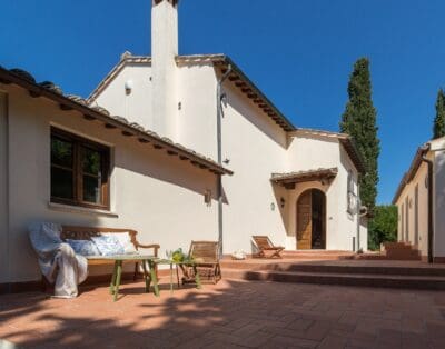 Rent Villa Thulian Flamboyant Tuscany