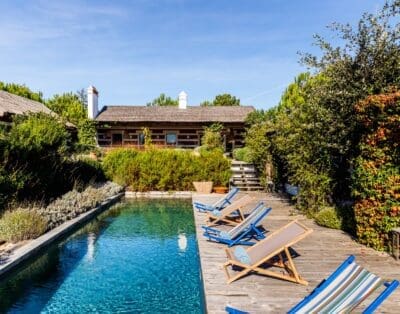 Rent Villa True-Blue Matter-Of-Fact Portugal