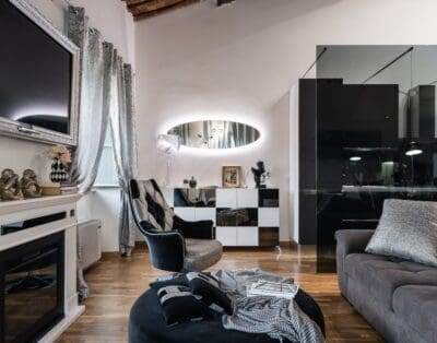 Rent Villa Tufts Celestite Tuscany