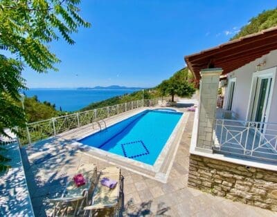 Rent Villa Violet-Red Poppy Greece