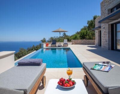 Rent Villa Xanadu Grapefruit Greece