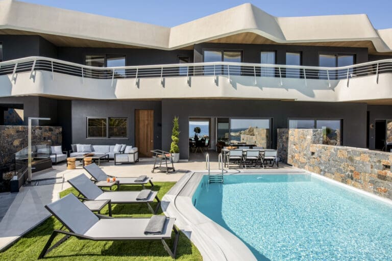 Villa Cloves 4 Greece