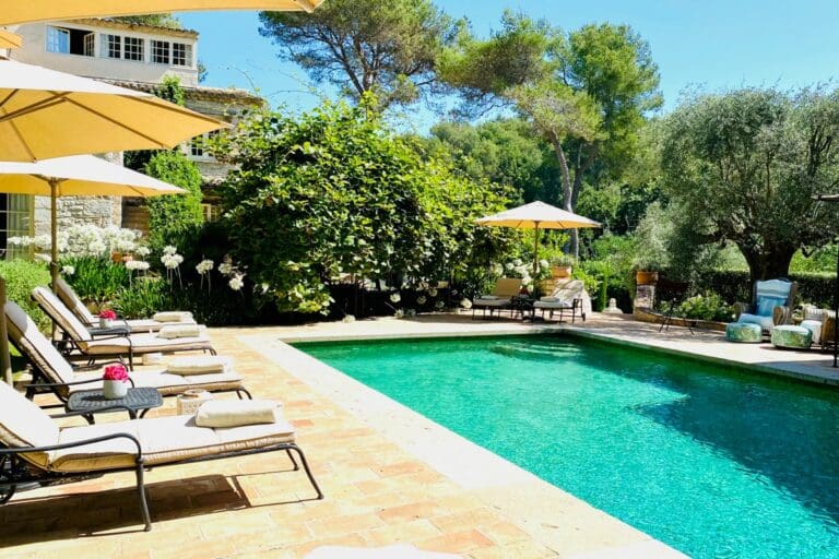 Villa Genevrier France