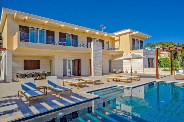 Villa Luksuzan I Croatia