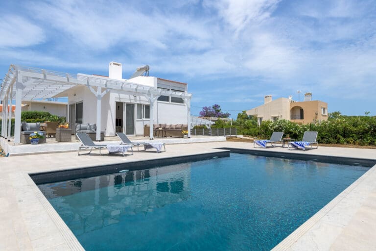 Casa Lefko Greece