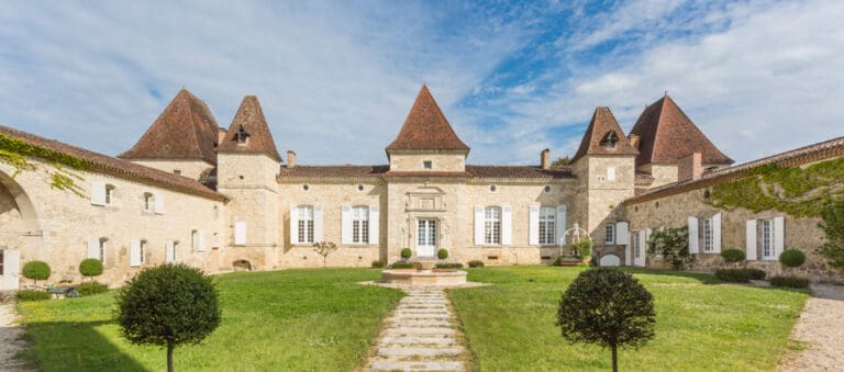 Chateau Tournesol – Cedar Cottage France