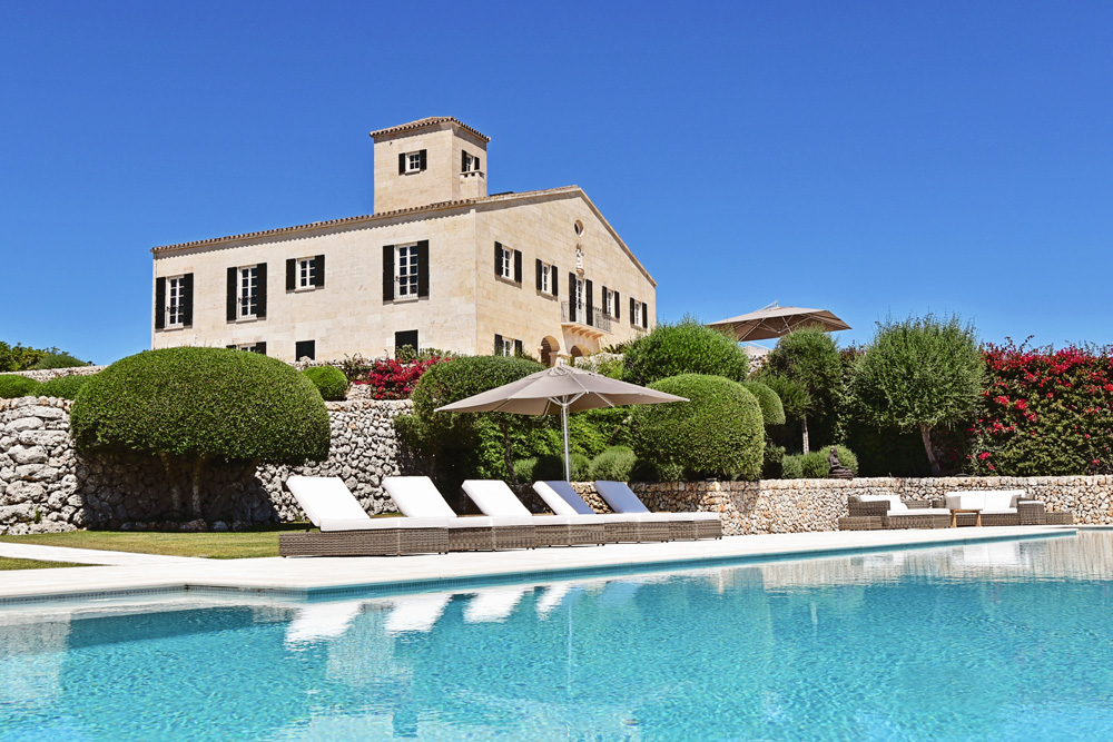 Luxury villas in Mahón