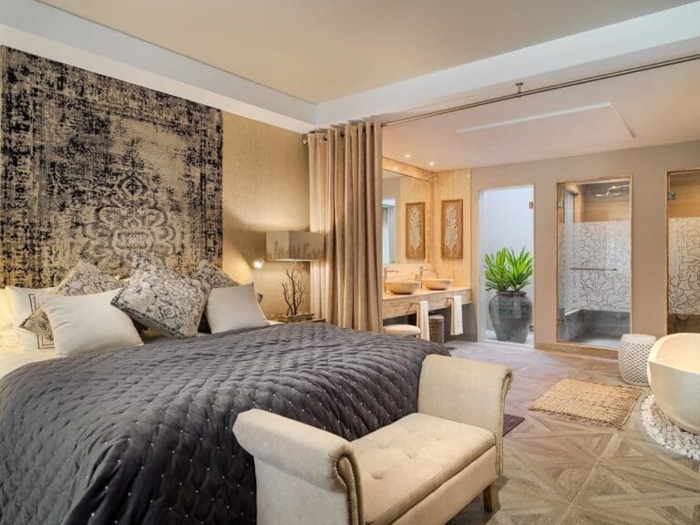 Grand Royal 3 Spain