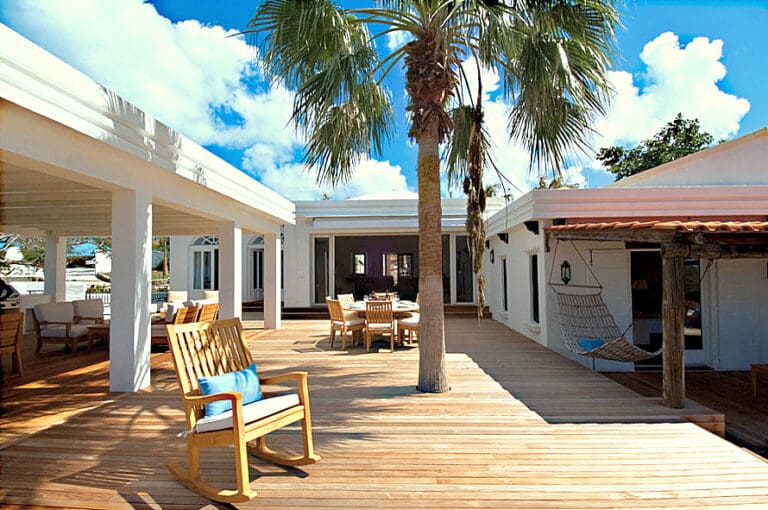 Hacienda Saint Martin (French part)