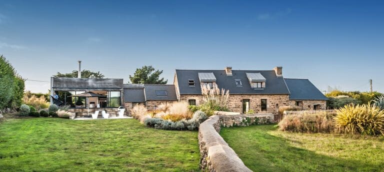 Ravenelle House France