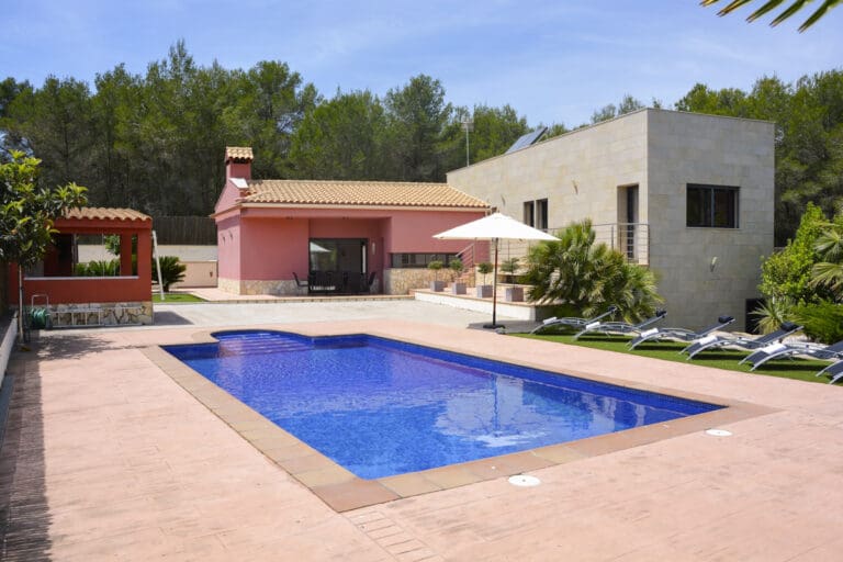 Villa Alsina Spain