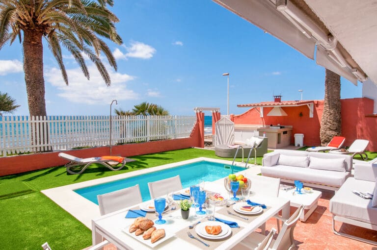 Villa Beach Front Spain