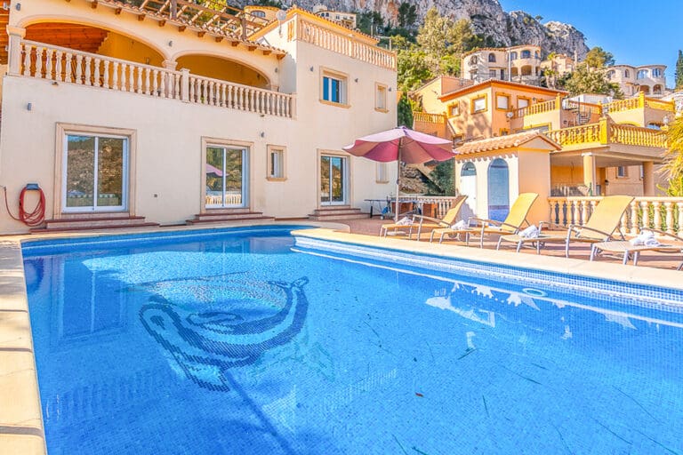 Villa Louis Spain