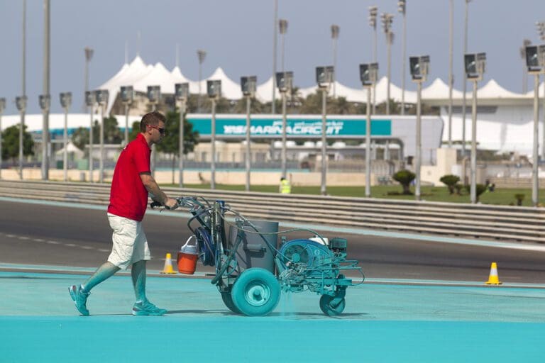 Behind The Scenes Nico Rosberg & Lewis Hamilton At Yas Marina