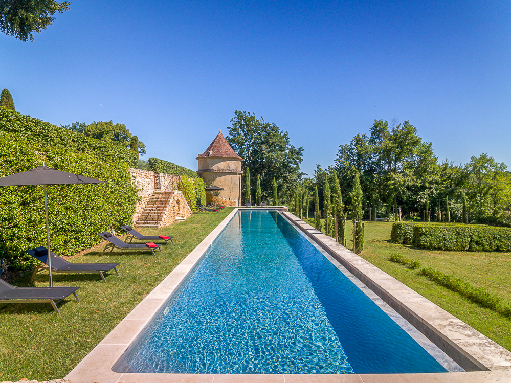 Rent Holiday Home Rent Chateau Sainte Martine France Excellence