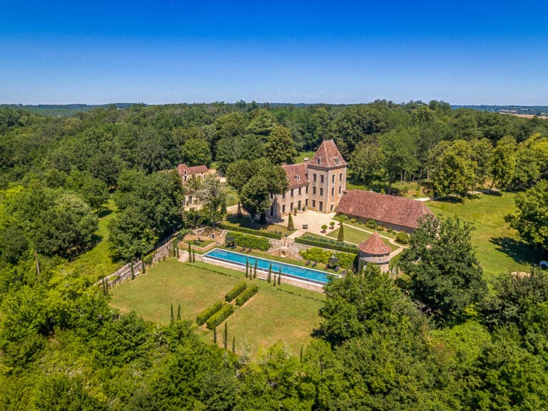 Rent Chateau Sainte Martine France