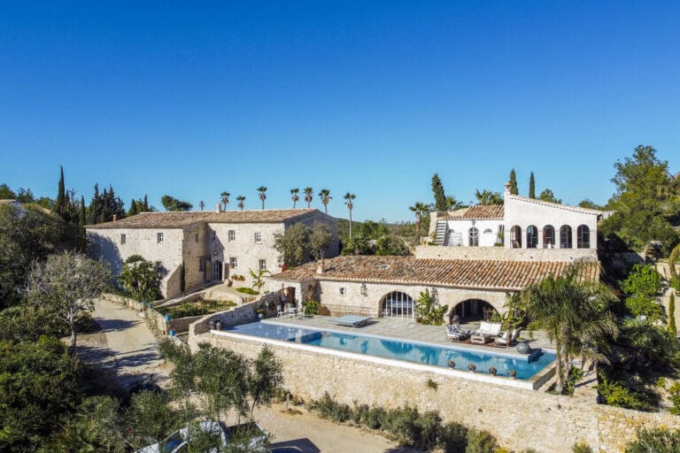 Rent El Gran Garraf Spain