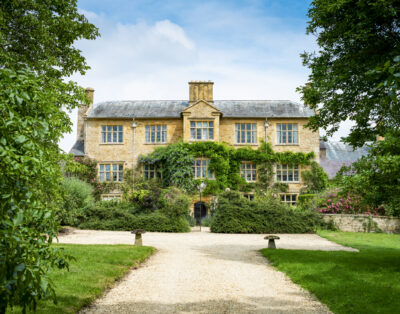 Rent Orchard Manor United Kingdom