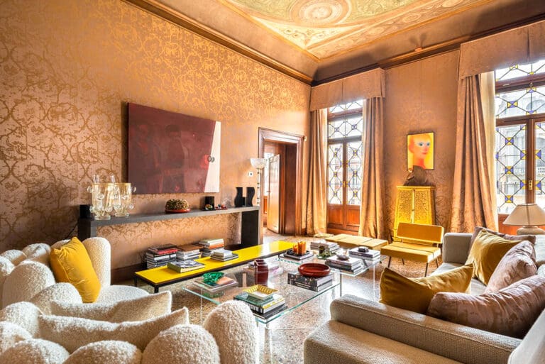 Rent Palazzo Grand Canal Italy