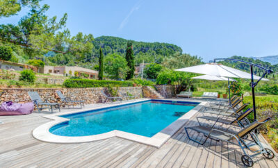 Rent Villa Picada Spain