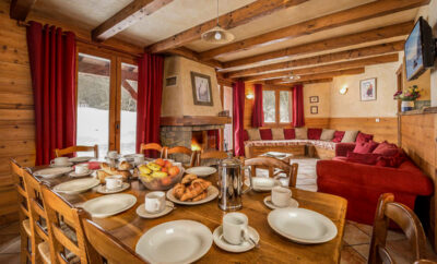 Rent Chalet Clemence France