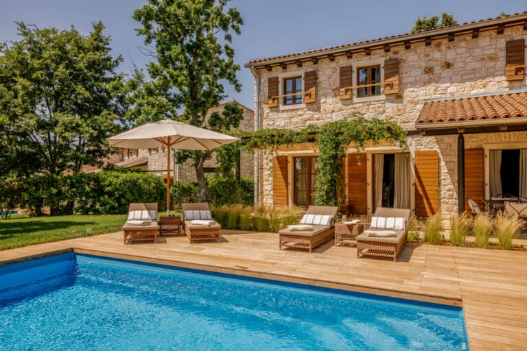 Rent Villa Izbor Croatia