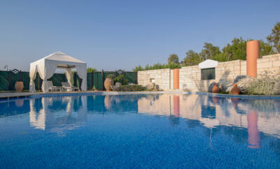 Rent Villa Minotaur Greece