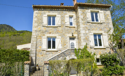 Rent Maison Collines France