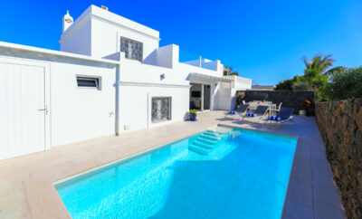 Rent Villa Atomo Spain