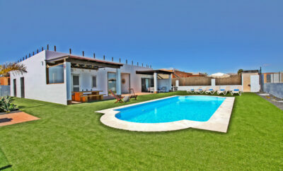 Rent Villa Maresia Spain