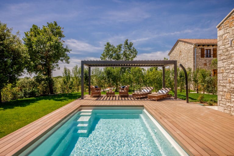 Rent Villa Moni Croatia