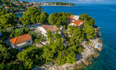 Rent Villa Peach Croatia