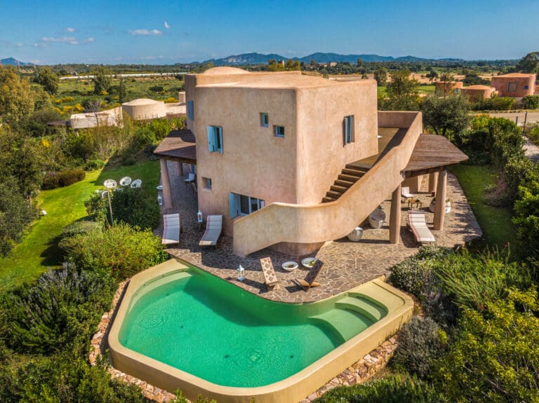 Rent Villa Phandora Italy