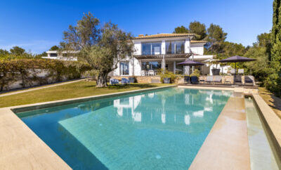 Rent Villa Tamarell Spain