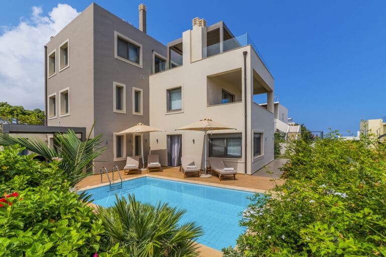 Rent Villa Taupe Greece