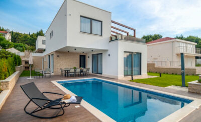 Rent Villa Tetra Croatia