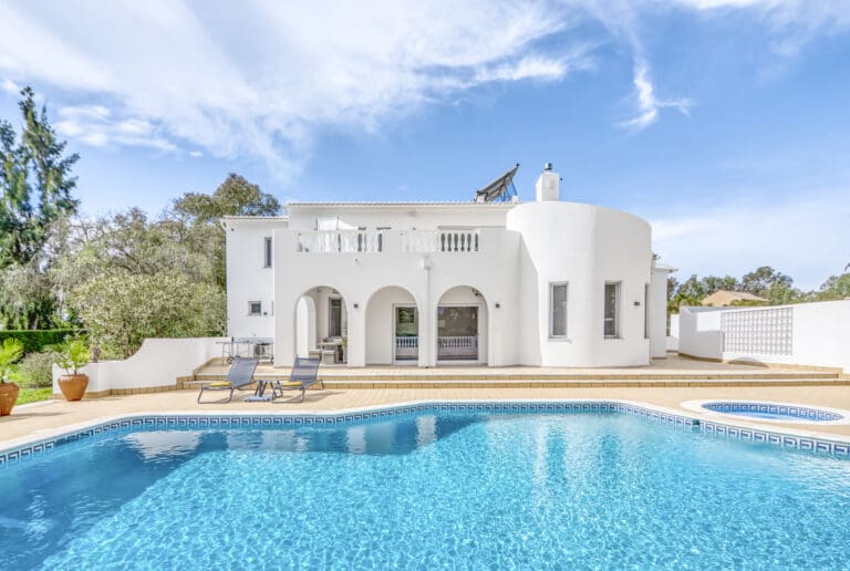 Rent Villa Valinhos Portugal