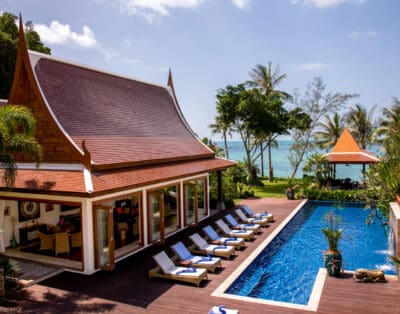 Rent Baan Uenia Thailand