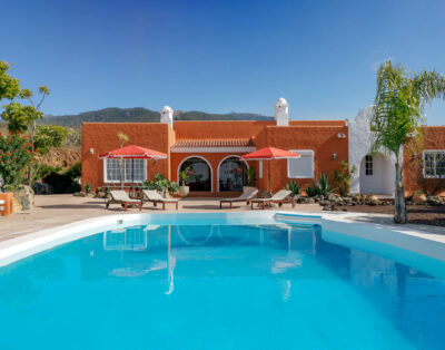 Rent Hacienda Tenerife Spain