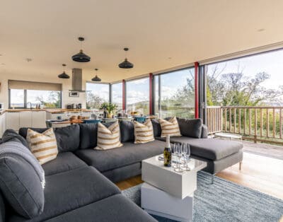 Rent Miles House United Kingdom