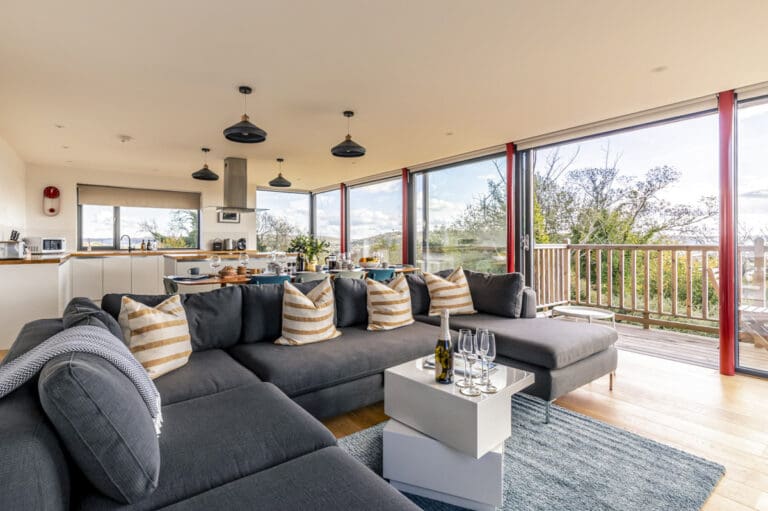 Rent Miles House United Kingdom