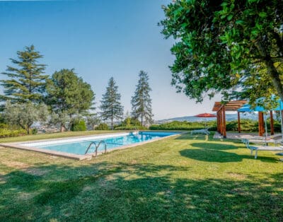 Rent The Oak Tree Farmhouse Italy