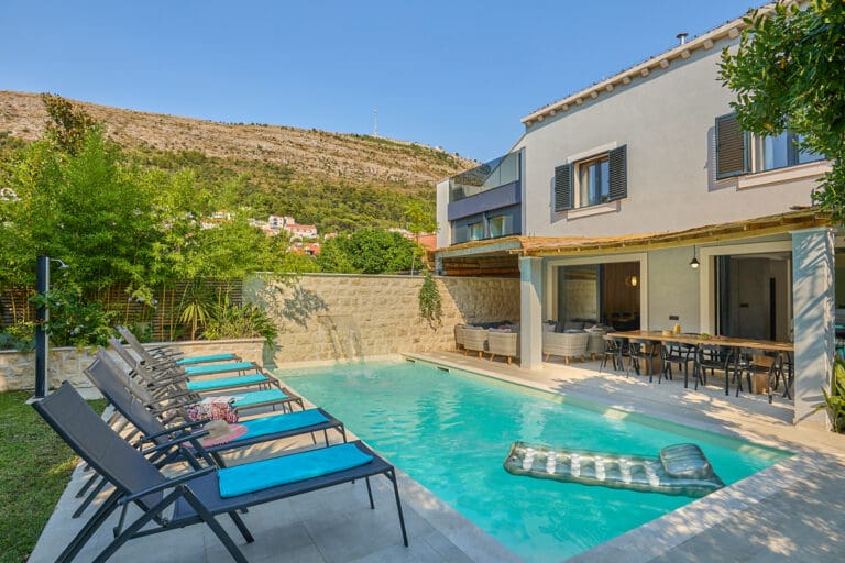 Rent Villa Ausha Croatia