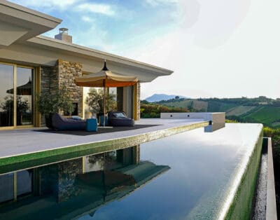 Rent Villa California Italy