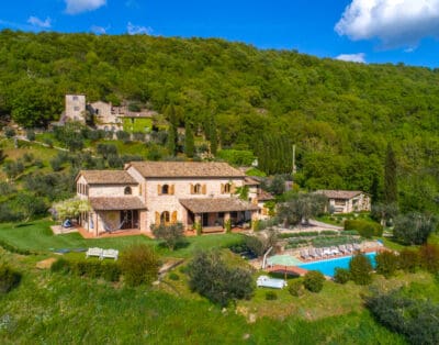 Rent Villa Deruta Italy
