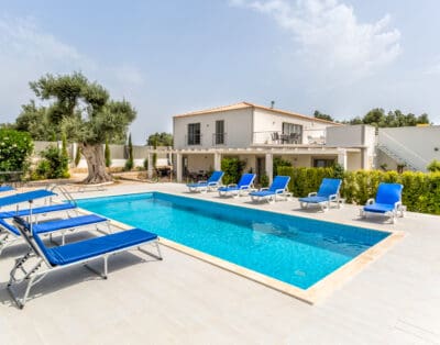 Rent Villa Oliveira Portugal