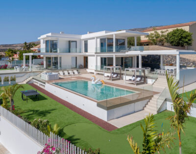 Rent Villa Rosaluz Spain